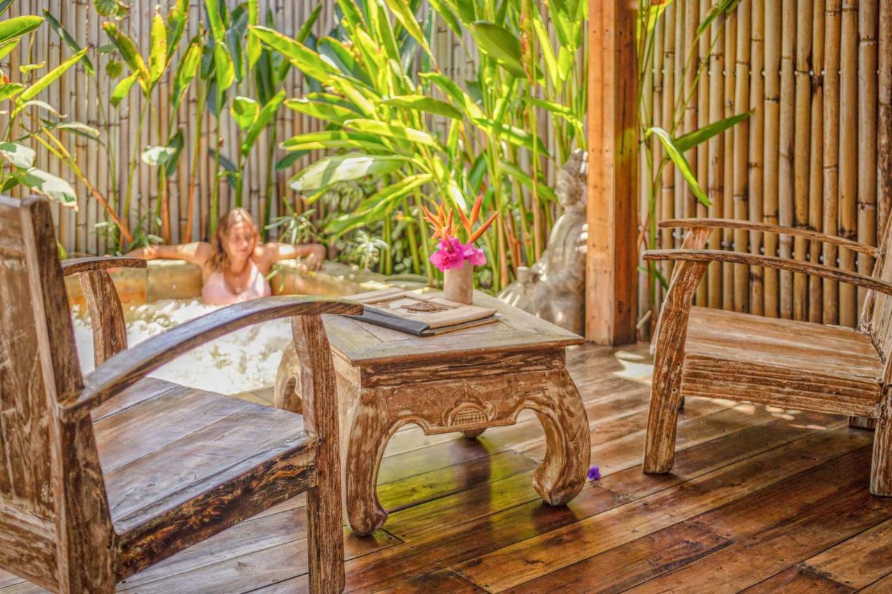 Hotel United Colors Of Gili à Gili Meno Extérieur photo